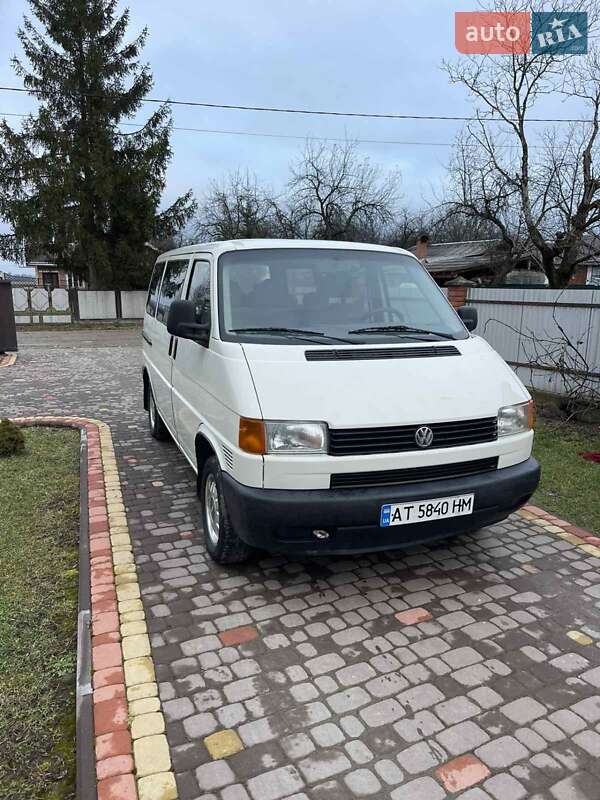 Мінівен Volkswagen Transporter 2002 в Івано-Франківську