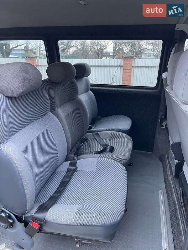 Мінівен Volkswagen Transporter 2002 в Івано-Франківську