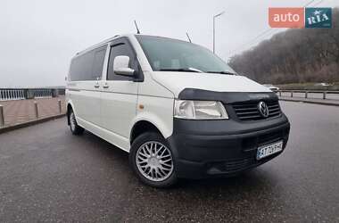 Минивэн Volkswagen Transporter 2004 в Киеве