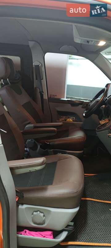Минивэн Volkswagen Transporter 2008 в Киеве