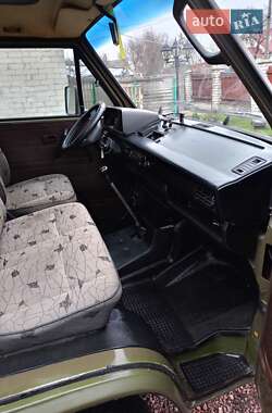 Вантажопасажирський фургон Volkswagen Transporter 1988 в Чернігові