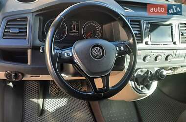 Грузовой фургон Volkswagen Transporter 2015 в 