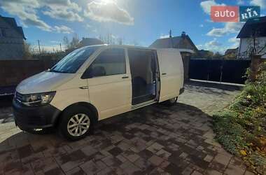 Грузовой фургон Volkswagen Transporter 2015 в 