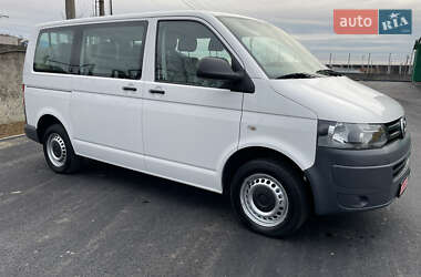 Минивэн Volkswagen Transporter 2011 в 