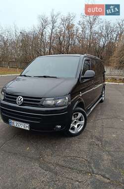 Минивэн Volkswagen Transporter 2011 в Южноукраинске