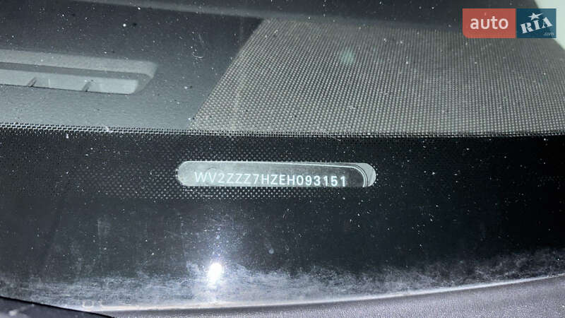 Минивэн Volkswagen Transporter 2014 в Хмельницком