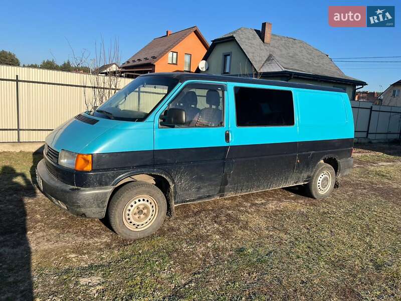 Минивэн Volkswagen Transporter 2001 в Заречном фото 3 Минивэн Volkswagen Transporter 2001 в Заречном