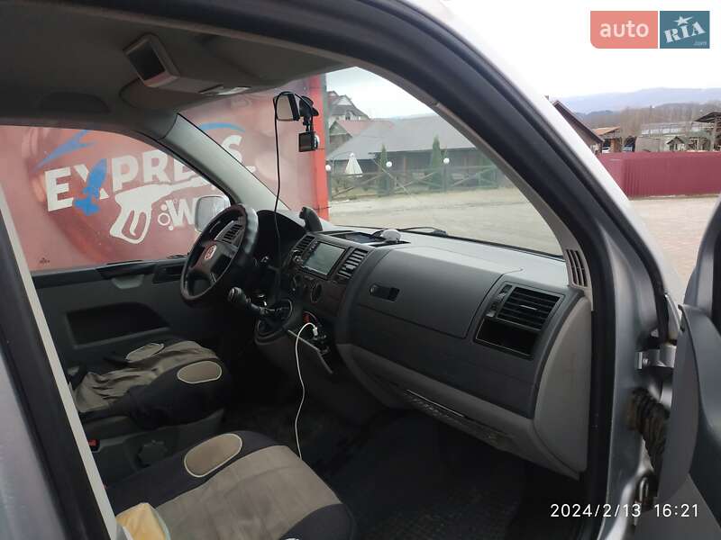 Минивэн Volkswagen Transporter 2007 в Ужгороде фото 4 Минивэн Volkswagen Transporter 2007 в Ужгороде