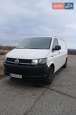 Вантажний фургон Volkswagen Transporter 2016 в Врадіївці