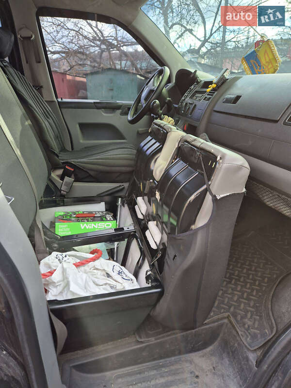 Минивэн Volkswagen Transporter 2004 в Кропивницком