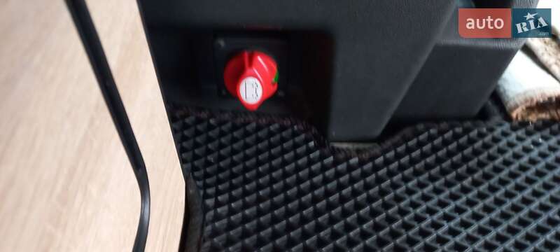 Минивэн Volkswagen Transporter 2006 в Львове фото 19 Минивэн Volkswagen Transporter 2006 в Львове