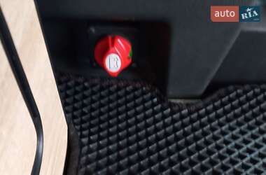 Минивэн Volkswagen Transporter 2006 в 
