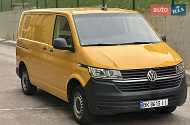 Грузовой фургон Volkswagen Transporter 2020 в 