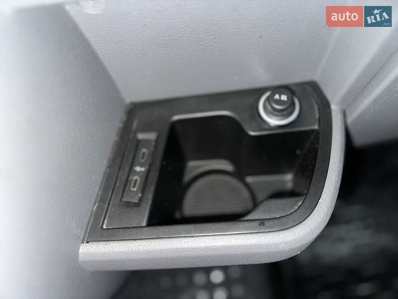 Грузовой фургон Volkswagen Transporter 2020 в Ровно
