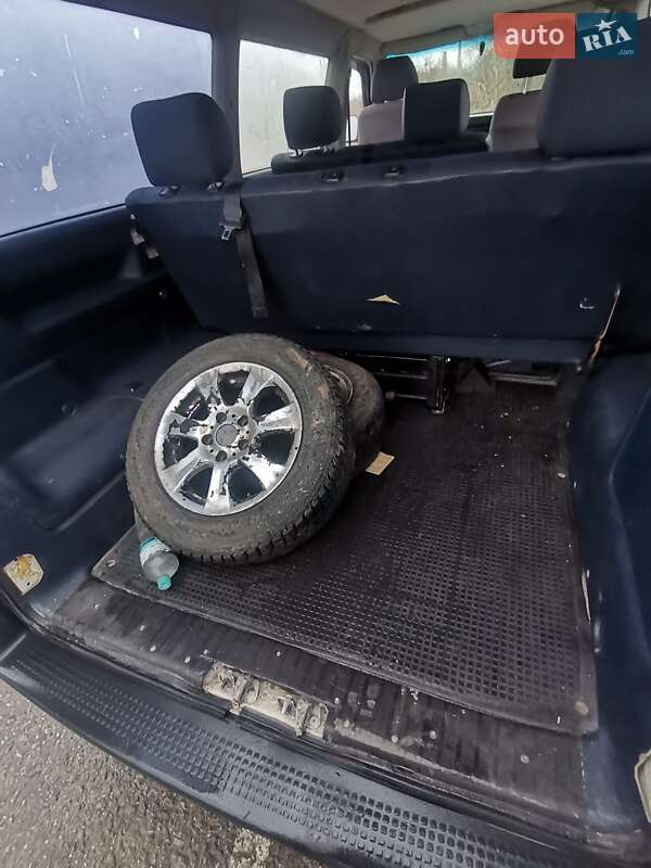 Минивэн Volkswagen Transporter 2000 в Полтаве