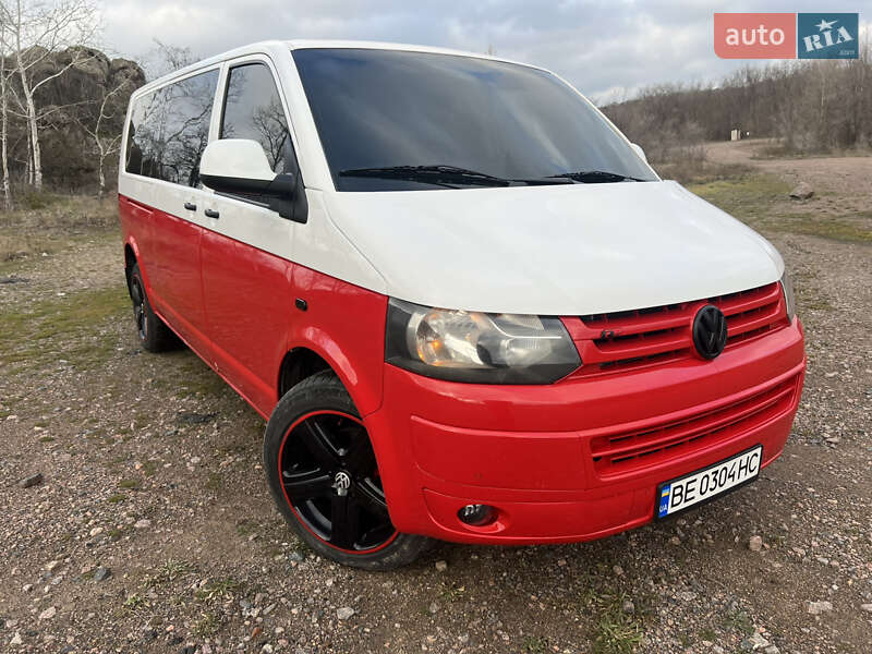 Минивэн Volkswagen Transporter 2012 в Первомайске