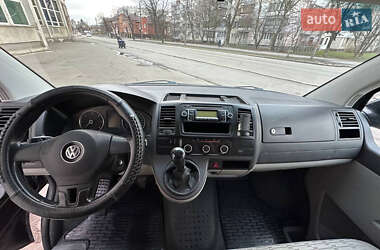 Вантажний фургон Volkswagen Transporter 2010 в Вінниці