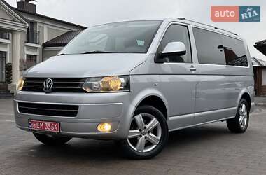 Мінівен Volkswagen Transporter 2013 в Стрию