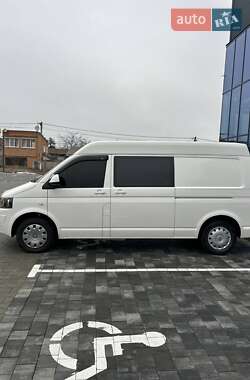 Вантажний фургон Volkswagen Transporter 2013 в Вінниці