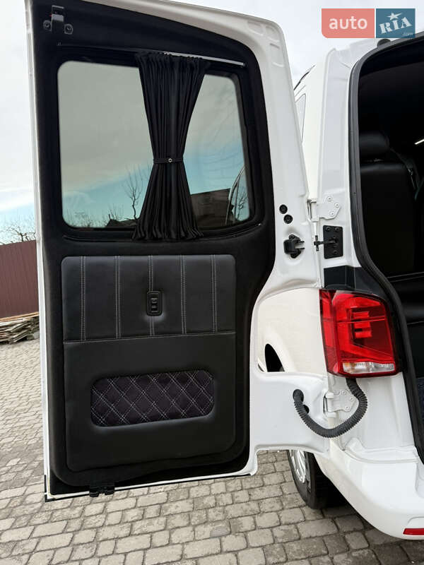 Минивэн Volkswagen Transporter 2020 в Киеве