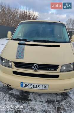 Вантажопасажирський фургон Volkswagen Transporter 2000 в Радивиліві