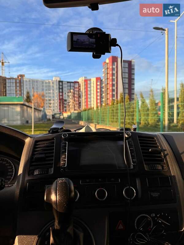 Минивэн Volkswagen Transporter 2011 в Луцке