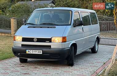 Мінівен Volkswagen Transporter 2003 в Нововолинську