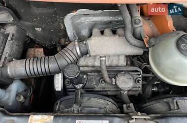 Минивэн Volkswagen Transporter 1993 в 