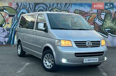 Мінівен Volkswagen Transporter 2009 в Києві