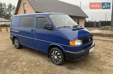 Мінівен Volkswagen Transporter 2000 в Сарнах