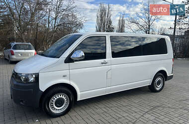 Мінівен Volkswagen Transporter 2011 в Чернівцях