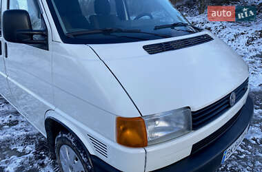 Мінівен Volkswagen Transporter 2002 в Здолбуніві