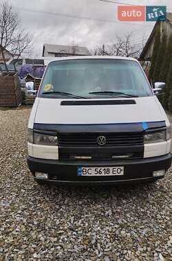 Мінівен Volkswagen Transporter 1994 в Новояворівську