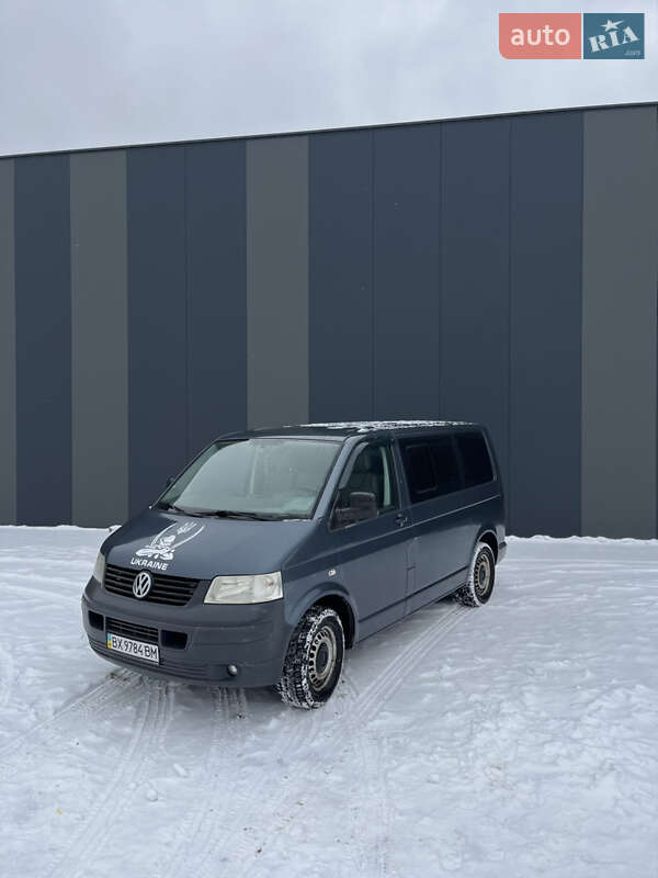 Минивэн Volkswagen Transporter 2009 в Хмельницком