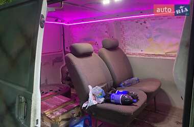 Мінівен Volkswagen Transporter 2001 в 
