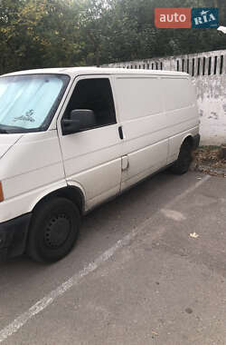 Вантажний фургон Volkswagen Transporter 2000 в Чернігові