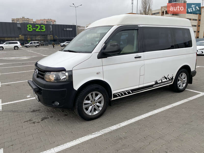 Минивэн Volkswagen Transporter 2014 в Киеве