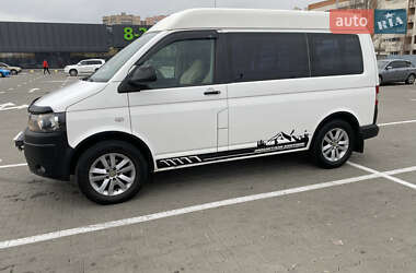 Минивэн Volkswagen Transporter 2014 в 
