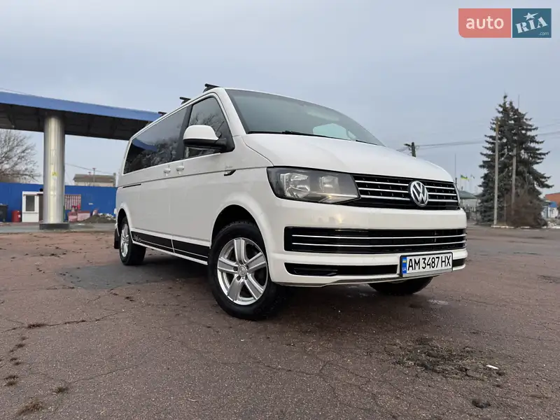 Мінівен Volkswagen Transporter 2015 в 