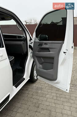 Мінівен Volkswagen Transporter 2020 в 