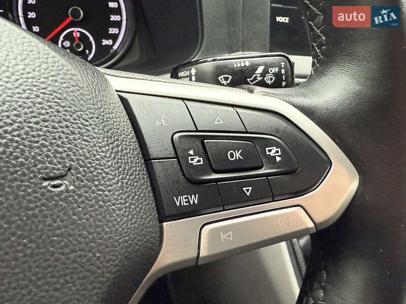 Минивэн Volkswagen Transporter 2020 в Киеве