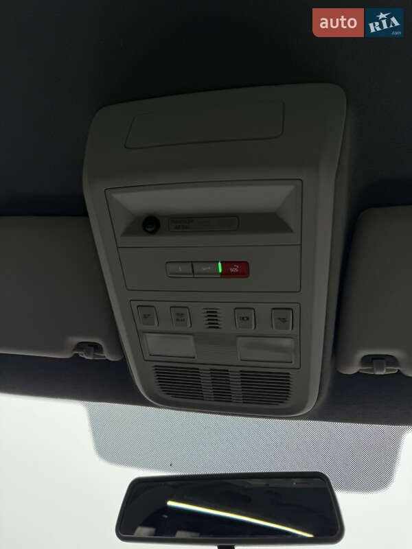 Минивэн Volkswagen Transporter 2020 в Киеве