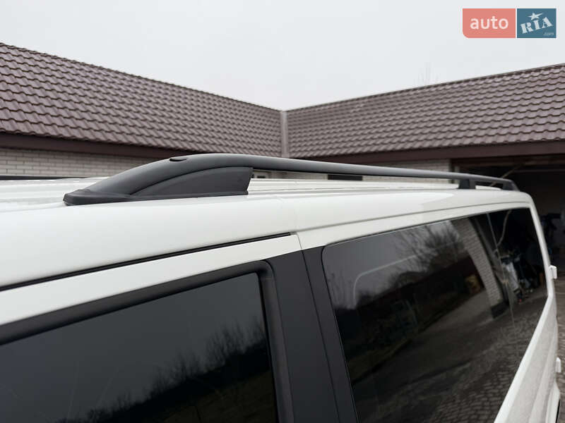 Минивэн Volkswagen Transporter 2020 в Киеве