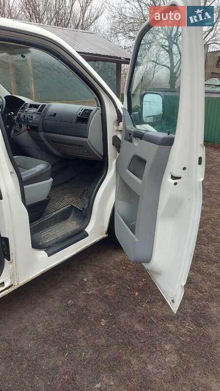 Минивэн Volkswagen Transporter 2009 в Черкассах