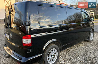 Минивэн Volkswagen Transporter 2009 в 