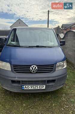 Минивэн Volkswagen Transporter 2006 в Тячеве