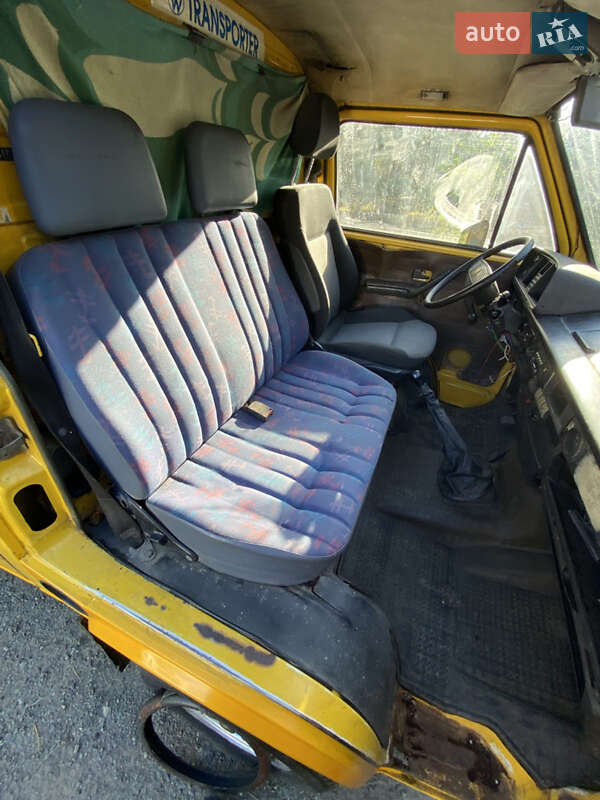 Минивэн Volkswagen Transporter 1985 в Никополе