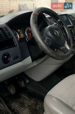 Грузовой фургон Volkswagen Transporter 2014 в 