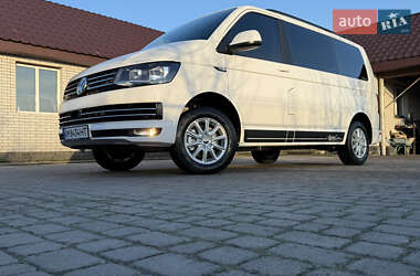 Минивэн Volkswagen Transporter 2018 в 