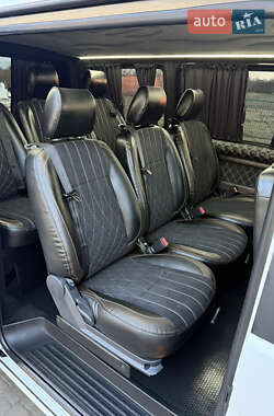 Минивэн Volkswagen Transporter 2018 в 